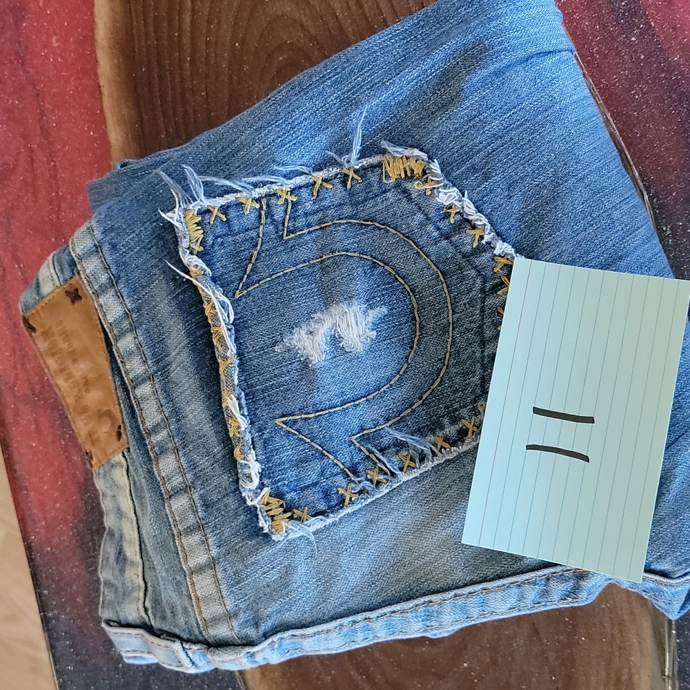 True Religion Boot Cut Jeans - size 31